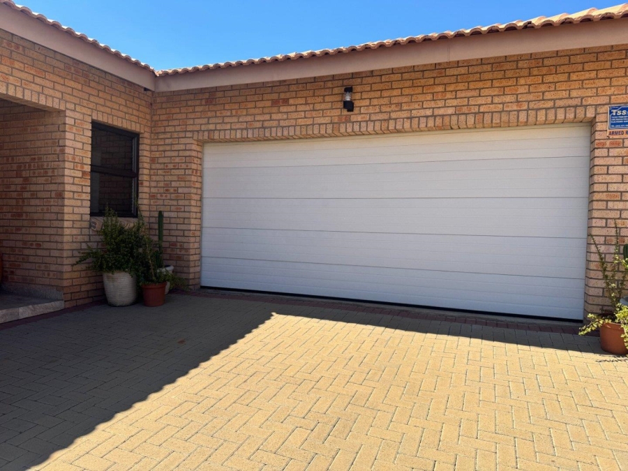 3 Bedroom Property for Sale in Hillcrest Northern Cape
